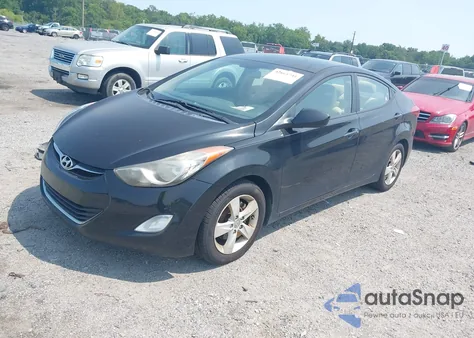 2012 Hyundai Elantra Gls (Ulsan Plant) z USA, uszkodzony, nr VIN KMHDH4AE1CU423934